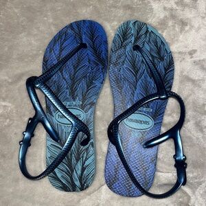 Havaianas size 7/8 Womans
